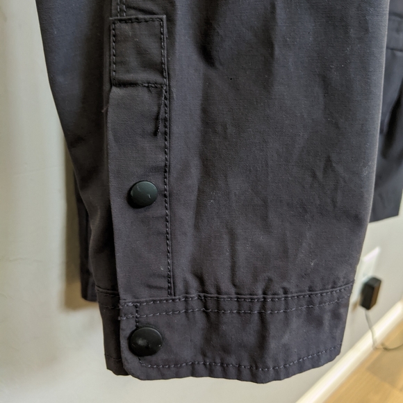 Jeremiah Lightweight Jacket - Picture 4 of 5